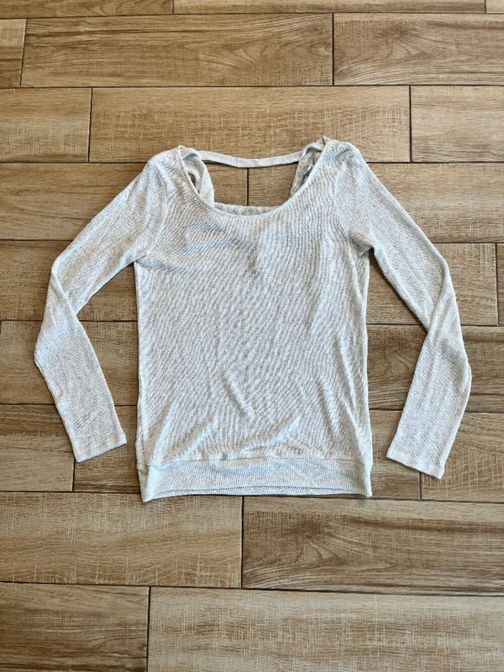 Womens Red Haute White Sweater - M
